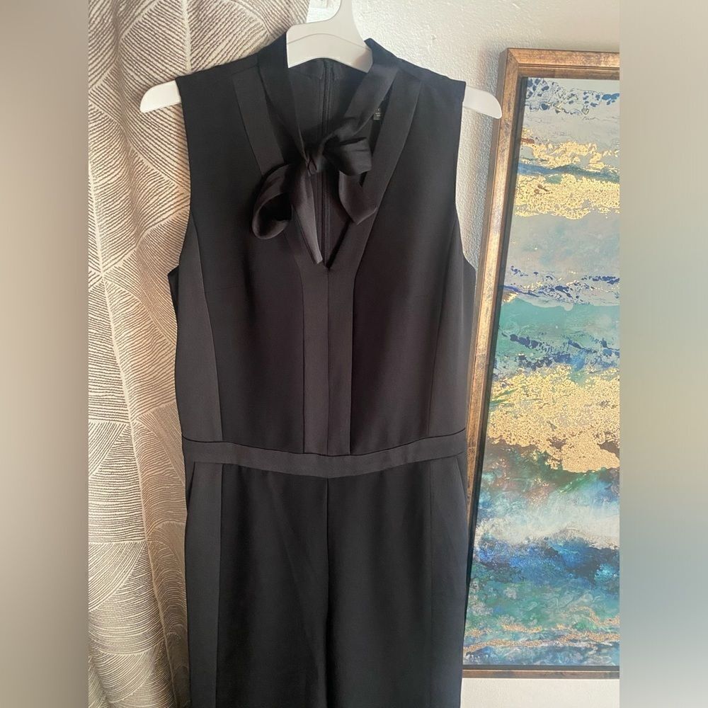 NWT Banana republic wide leg black crepe v-neck jumpsuit size 0 Pockets - Picture 3 of 14